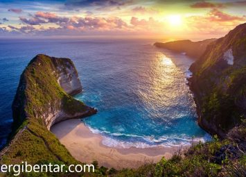 10 rekomendasi pantai bali